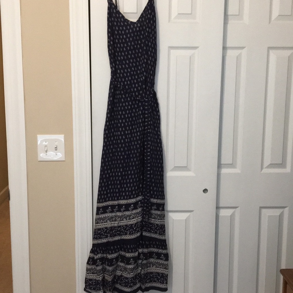 Navy print maxi dress, H back